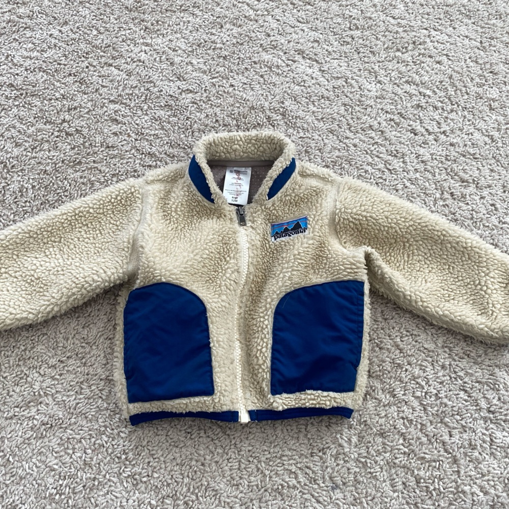 12 month fleece Patagonia